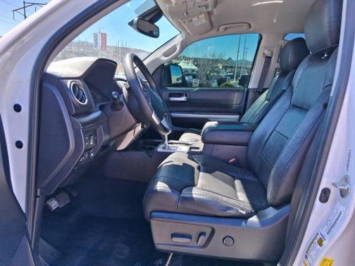 2019 Toyota Tundra SR5