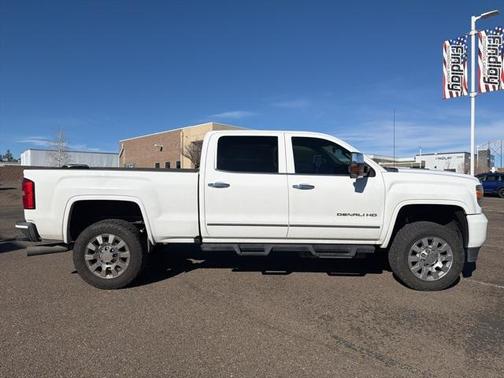 2016 GMC Sierra 2500 Denali
