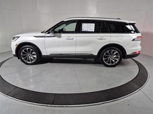 2025 Lincoln Aviator Premiere