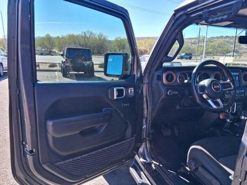 Granite Crystal Metallic Clearcoat 2021 Jeep Gladiator Mojave 4x4