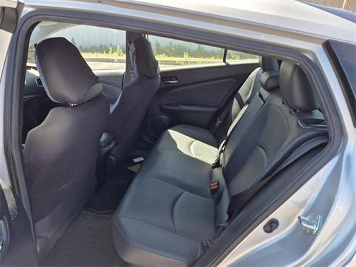 2019 Toyota Prius XLE
