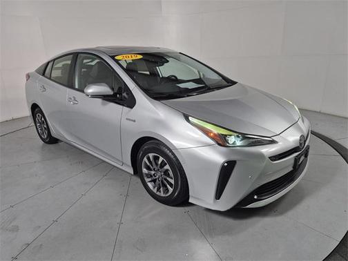 2019 Toyota Prius XLE