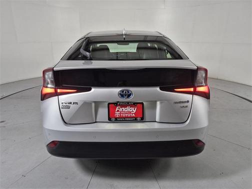2019 Toyota Prius XLE