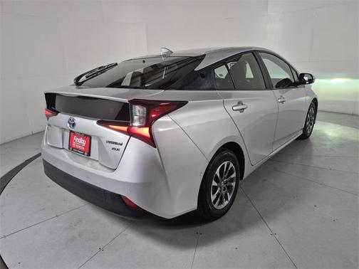 2019 Toyota Prius XLE