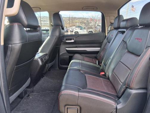 2015 Toyota Tundra SR5