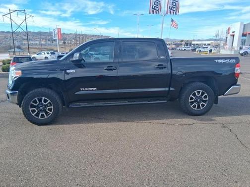 2015 Toyota Tundra SR5