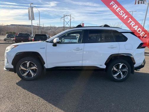 2021 Toyota RAV4 Prime SE