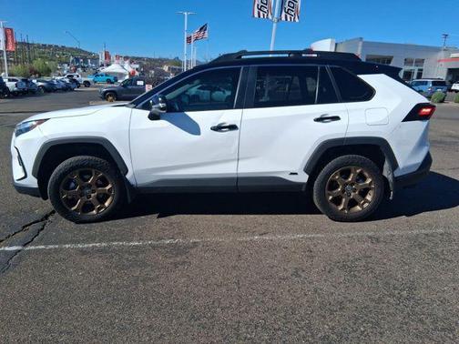 2024 Toyota RAV4 Hybrid Woodland Edition