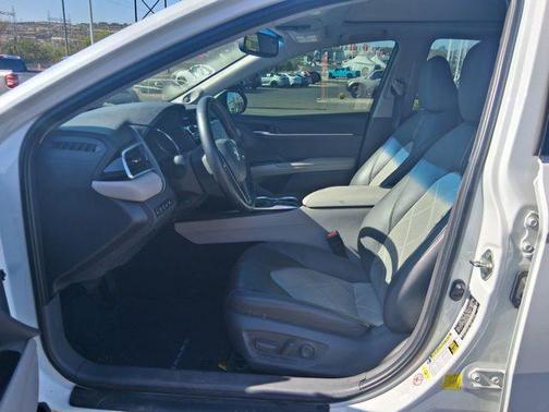 2018 Toyota Camry XLE