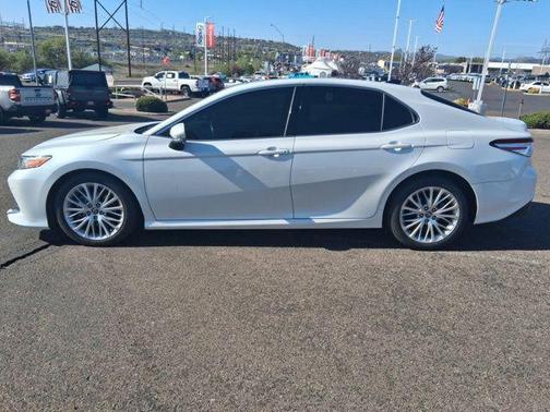 2018 Toyota Camry XLE