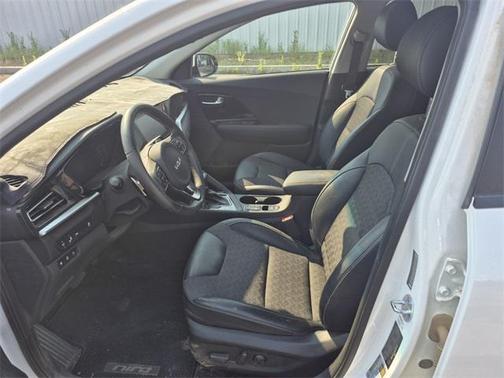 2022 Kia Niro Plug-In Hybrid EX