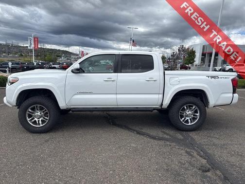 2018 Toyota Tacoma TRD Sport