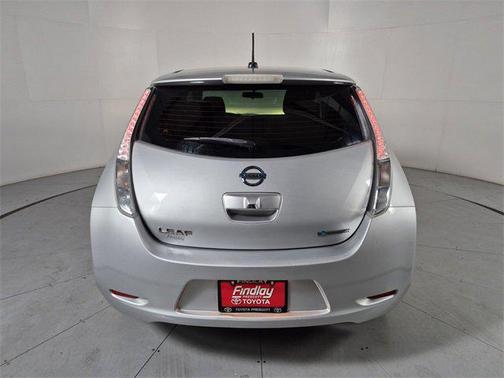 2016 Nissan Leaf S