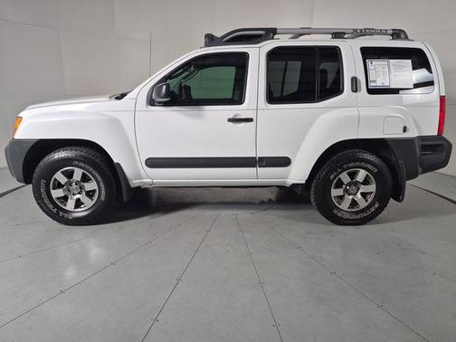 Avalanche 2012 Nissan Xterra PRO-4X