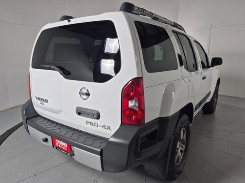 Avalanche 2012 Nissan Xterra PRO-4X