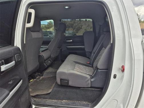 2018 Toyota Tundra SR5