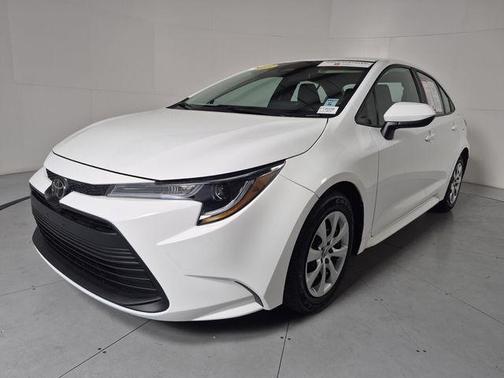 Ice Cap 2023 Toyota Corolla LE