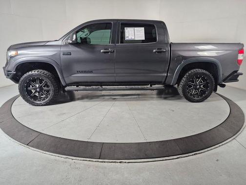 Magnetic Gray Metallic 2018 Toyota Tundra SR5
