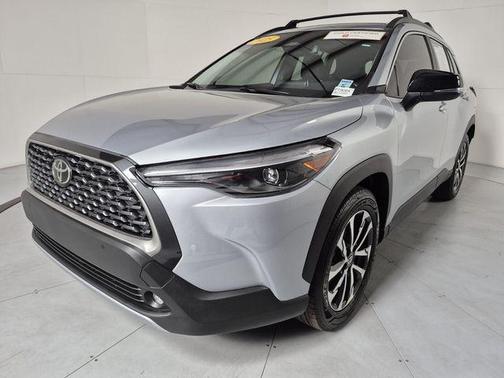Celestite 2025 Toyota Corolla Cross XLE