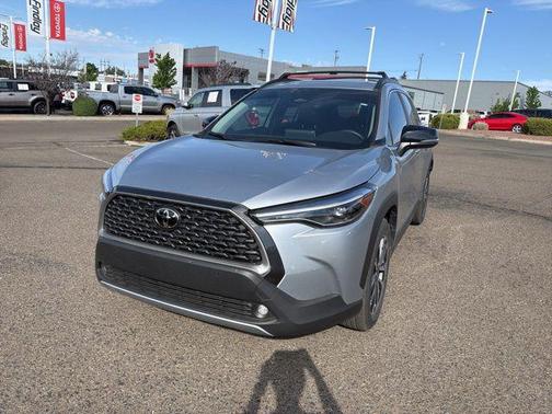 Celestite 2025 Toyota Corolla Cross XLE