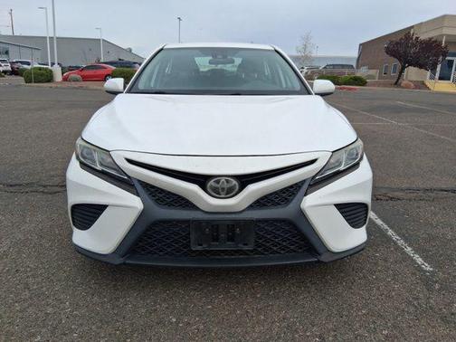 2019 Toyota Camry SE