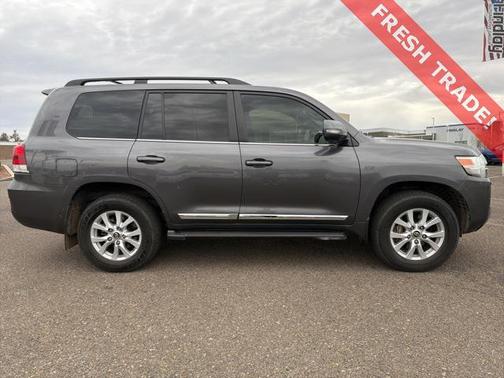 2020 Toyota Land Cruiser Base