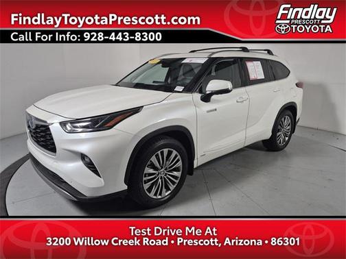 2021 Toyota Highlander Hybrid Platinum