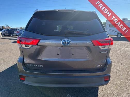 2019 Toyota Highlander Hybrid XLE