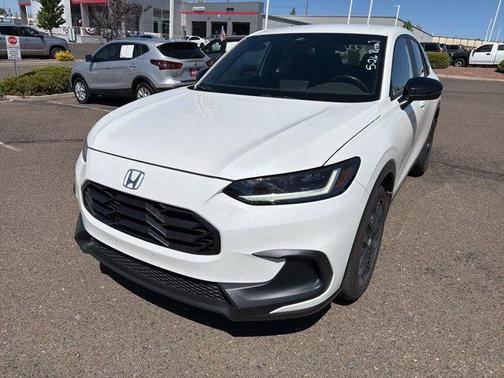 Platinum White Pearl 2023 Honda HR-V AWD Sport