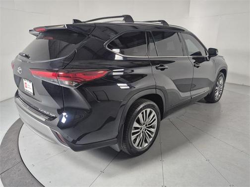 2020 Toyota Highlander Platinum