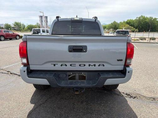 Cement 2019 Toyota Tacoma TRD Off Road