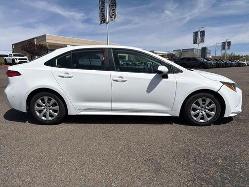 White 2021 Toyota Corolla LE