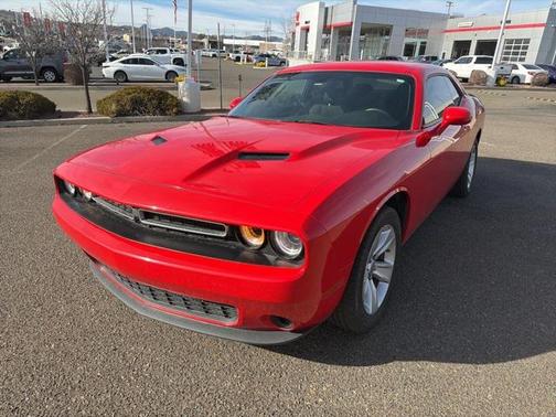 2023 Dodge Challenger SXT