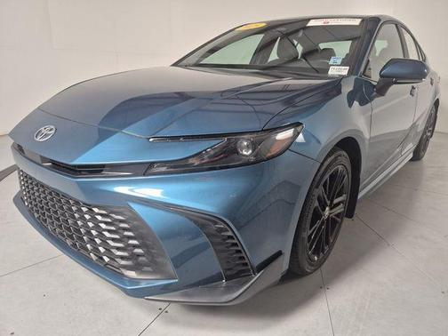 Light Green 2025 Toyota Camry SE