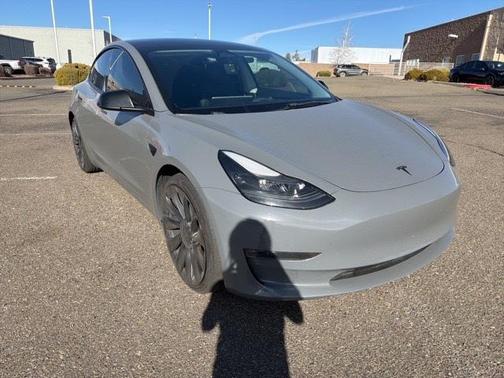 2023 Tesla Model 3 Performance
