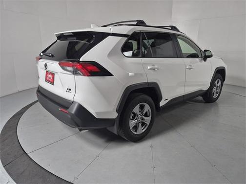 2025 Toyota RAV4 Hybrid LE