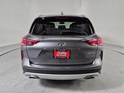 2023 INFINITI QX50 LUXE