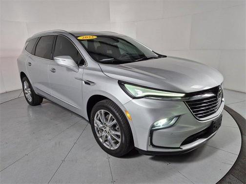 2022 Buick Enclave Premium