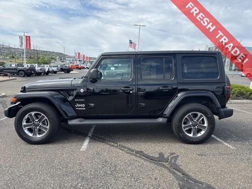 2022 Jeep Wrangler Unlimited Sahara