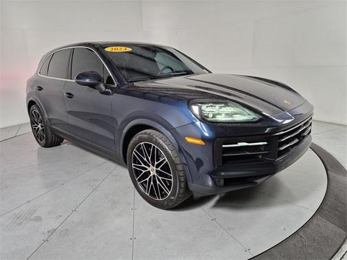 2024 Porsche Cayenne Base