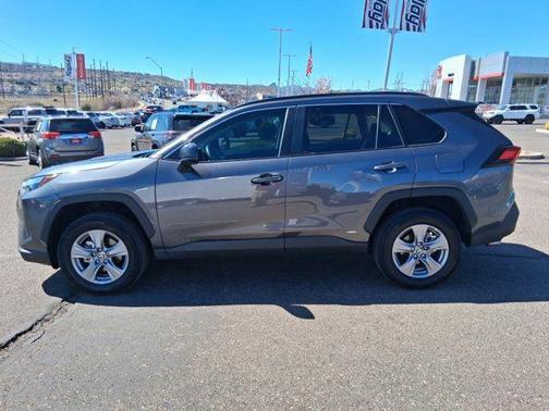 2024 Toyota RAV4 Hybrid LE