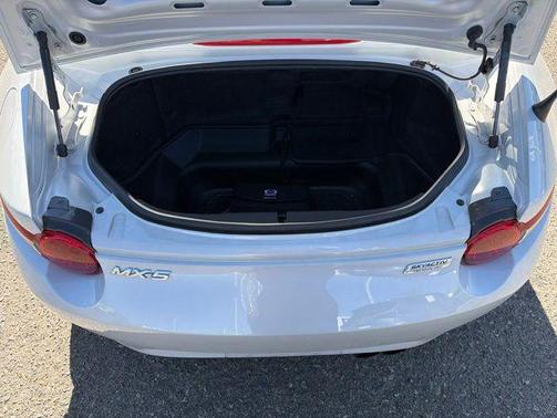 Ceramic Metallic 2018 Mazda MX-5 Miata Grand Touring