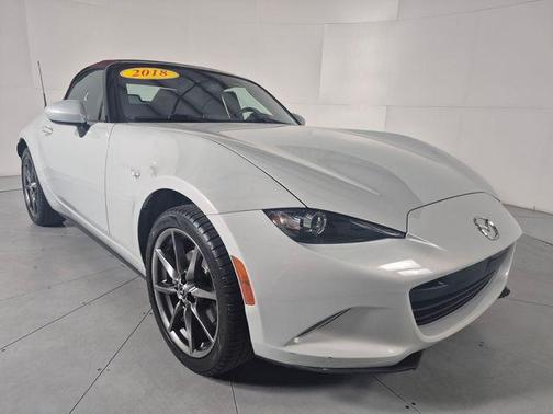 Ceramic Metallic 2018 Mazda MX-5 Miata Grand Touring