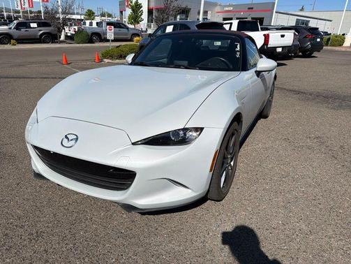 Ceramic Metallic 2018 Mazda MX-5 Miata Grand Touring