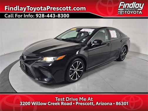 2020 Toyota Camry SE