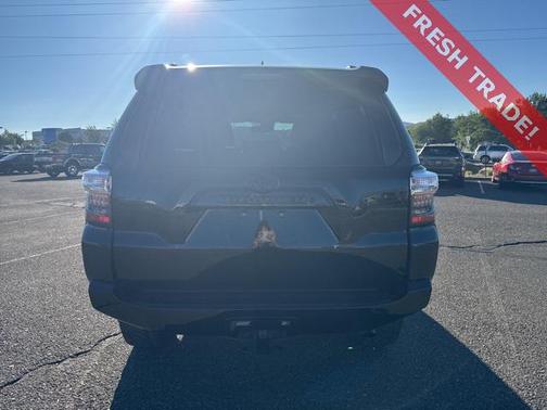 2022 Toyota 4Runner SR5