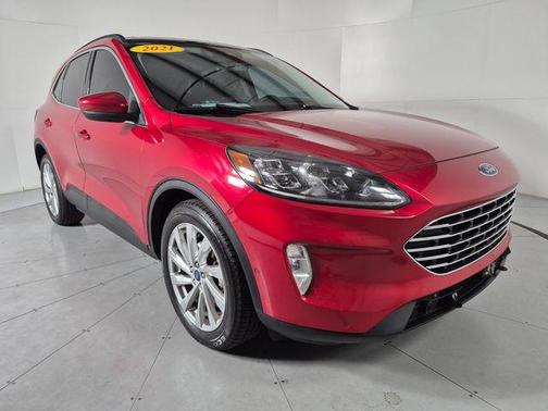 RAPID RED MET TINTED CC 2021 Ford Escape Titanium