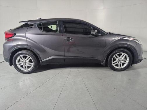 Magnetic Gray Metallic 2021 Toyota C-HR LE