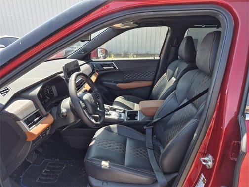 2023 Mitsubishi Outlander PHEV SEL