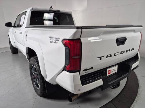 Ice Cap 2024 Toyota Tacoma TRD Sport